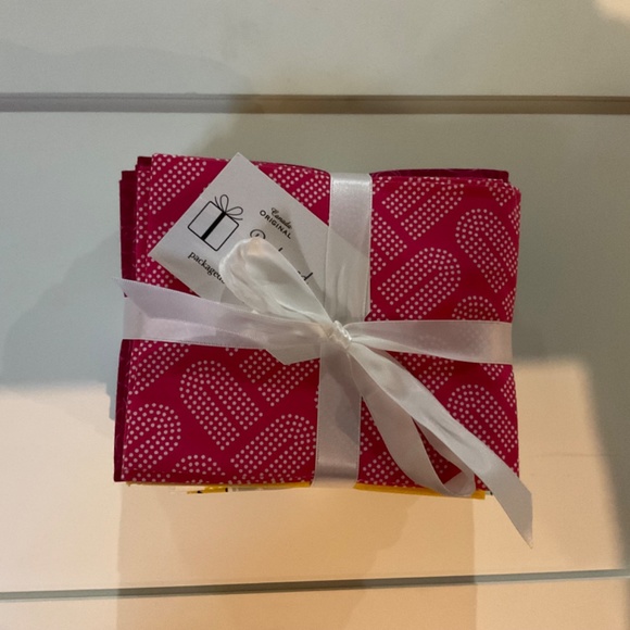 RASHIDA COLEMAN-HALE Macrame 14 piece fat quarter bundle - Picture 2 of 2